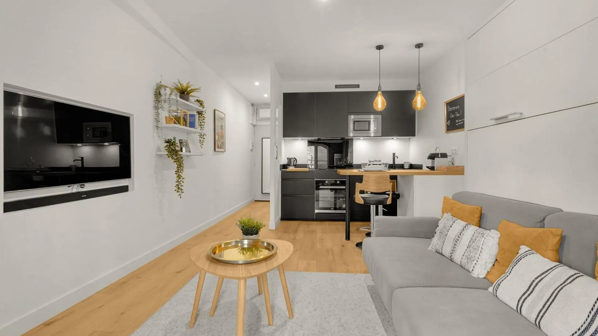 Le Floral - Cosy Studio Climatise Avec Parking Prive Et Netflix Toulouse 0*,